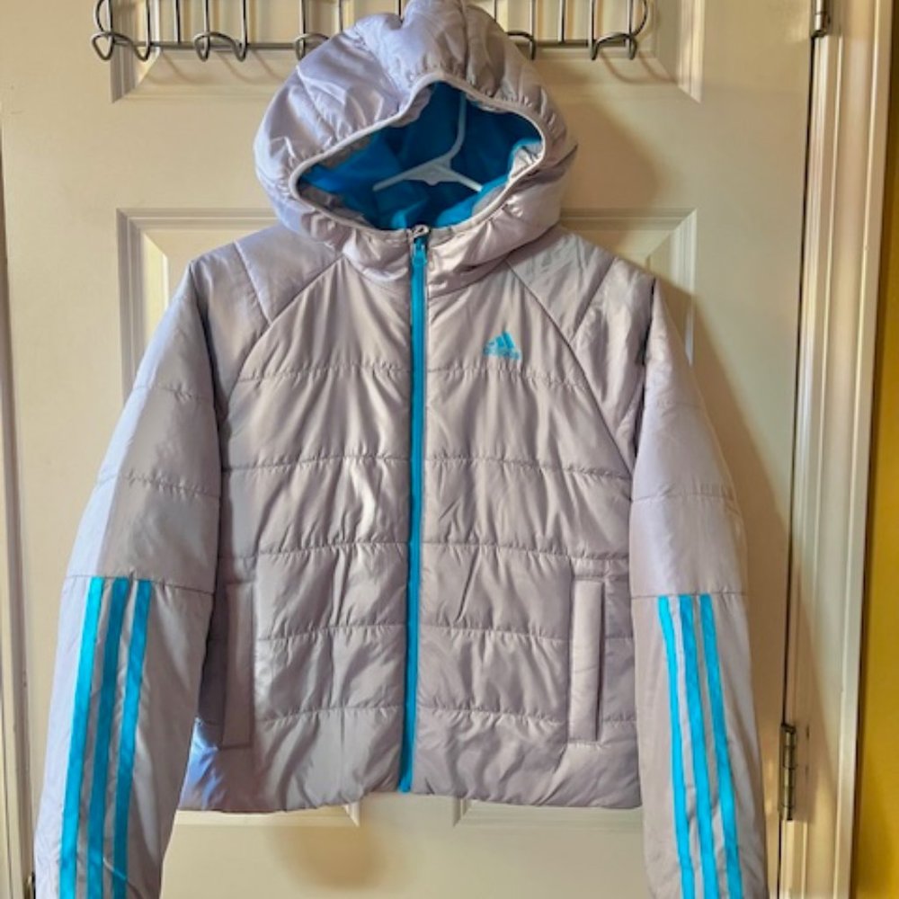 ADIDAS: YOUTH GIRLS HOODED PUFFER JACKET-SIZE 14